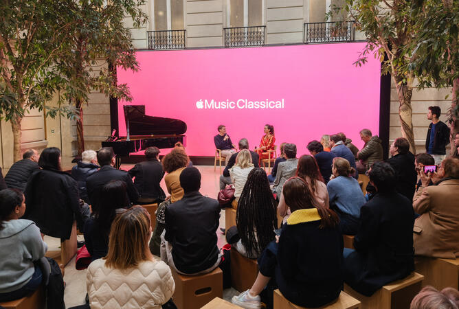 Apple Music Classical | Retail Activations Apple Music Classical | Retail Activations